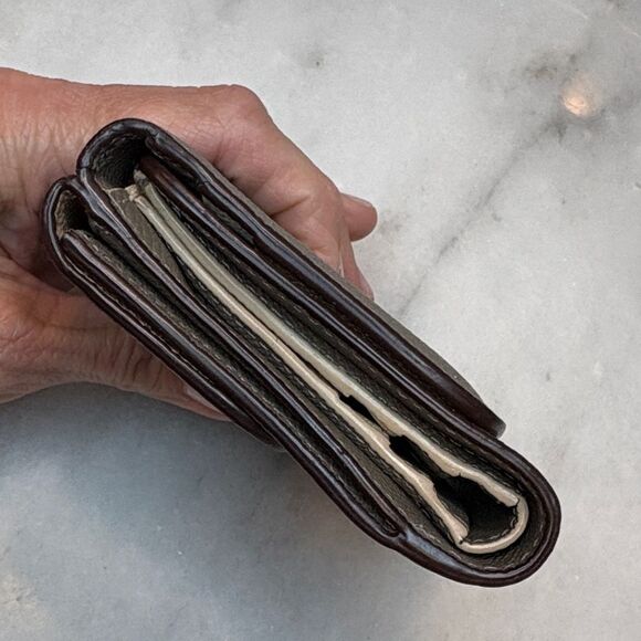 Coach Wallet Leather Cross Grained Gray Compact Bifold Wallet - Picture 11 of 16